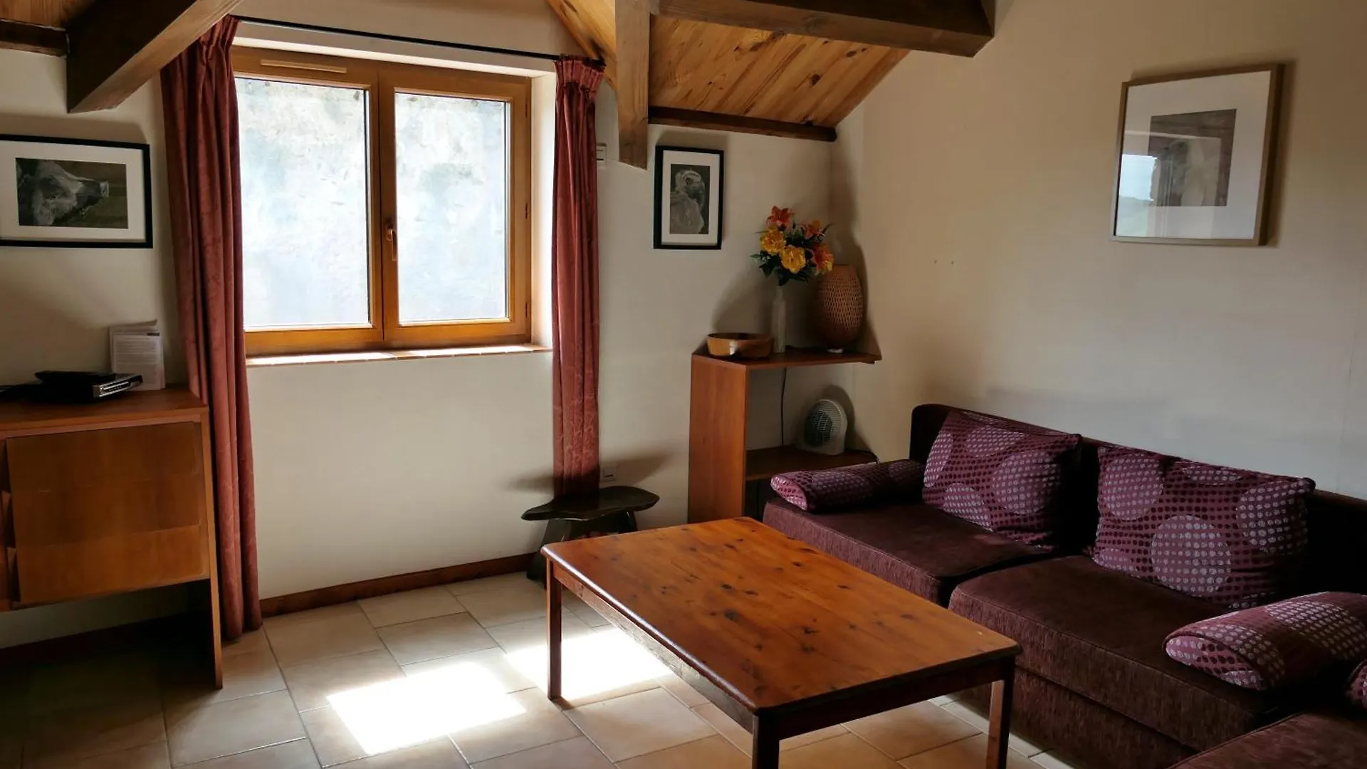Gites Castel De Cantobre - Le Griffon 0*,